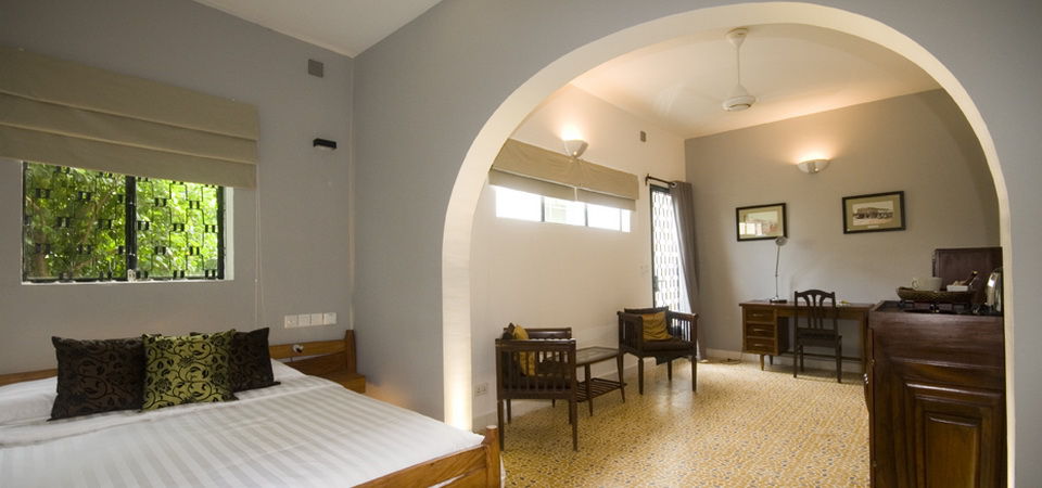 The Sangkum Hotel Phnom Penh Exterior photo